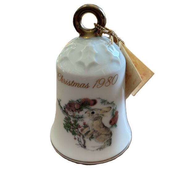 Designers' Collection Winter Wonders Christmas Bell 1980 Bunny Rabbits Vintage - Picture 1 of 6